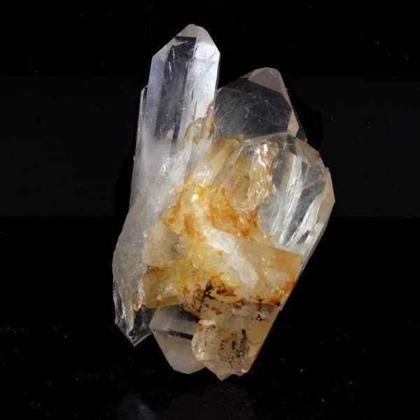 Stenar och mineraler. Soul Quartz (Faden Quartz). 124,55 cent. Rif Fournel, Freney d’Oisans, Isère, Frankrike.