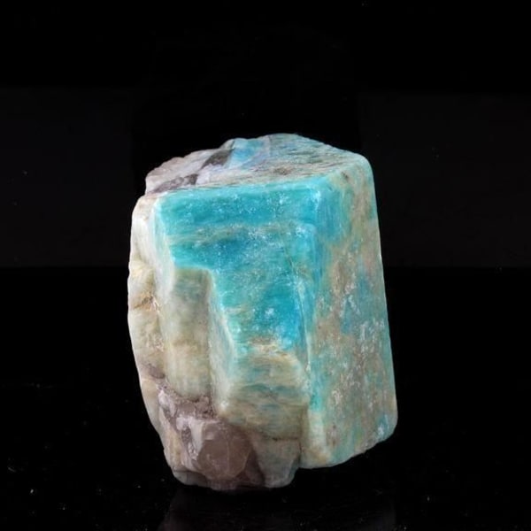 Stenar och mineraler. Amazonit. 471,5 cent. Konso, Etiopien.