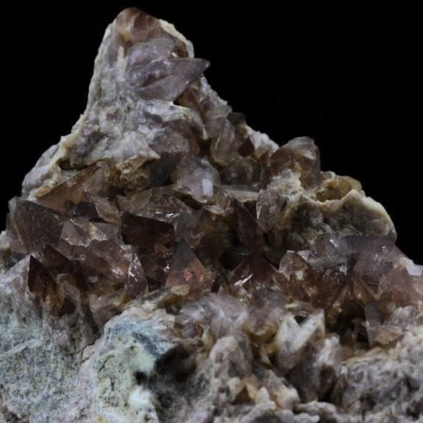 Sten og mineraler - Axinit - 1135.0 ct - Chamrousse, Belledonne, Isère, Frankrig