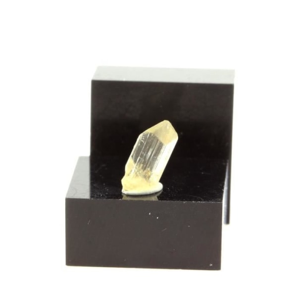 Sten og mineraler. Scapolite. 1,62 ct. Mpwapwa-distriktet, Dodoma-regionen, Tanzania.