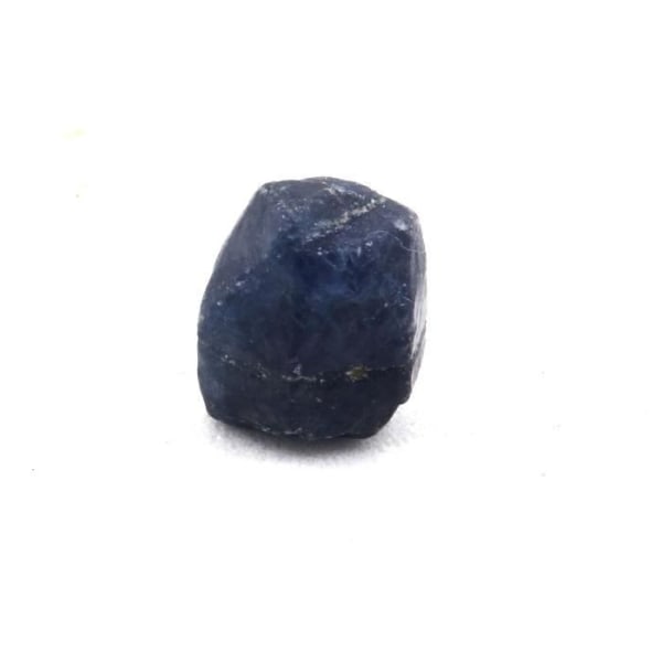 Sten og mineraler. Safir. 3,81 ct. Zazafotsy, Ihorombe, Madagaskar.