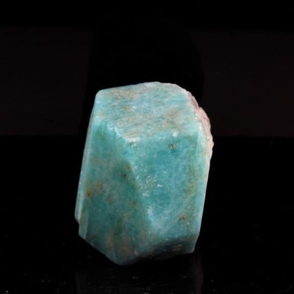 Stenar och mineraler. Amazonit. 352,0 cent. Konso, Etiopien.