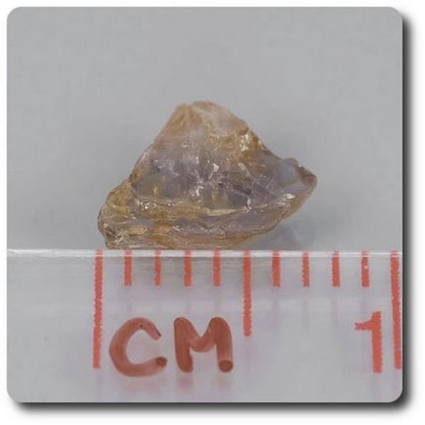 Sten og mineraler. 1,05 karat SAPPHIRE CRYSTAL Madagaskar.