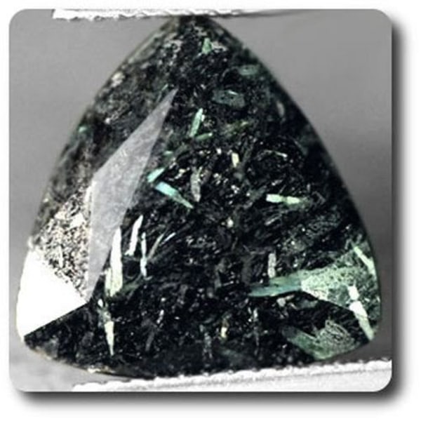 Sten og mineraler. 6.50 cts JENAKITE Mauretanien, Afrika.