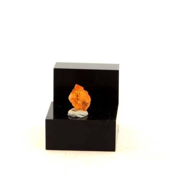 Stenar och mineraler. Spessartite granat. 1,53 ct. Sangulungulu Hill, Loliondo, Tanzania.