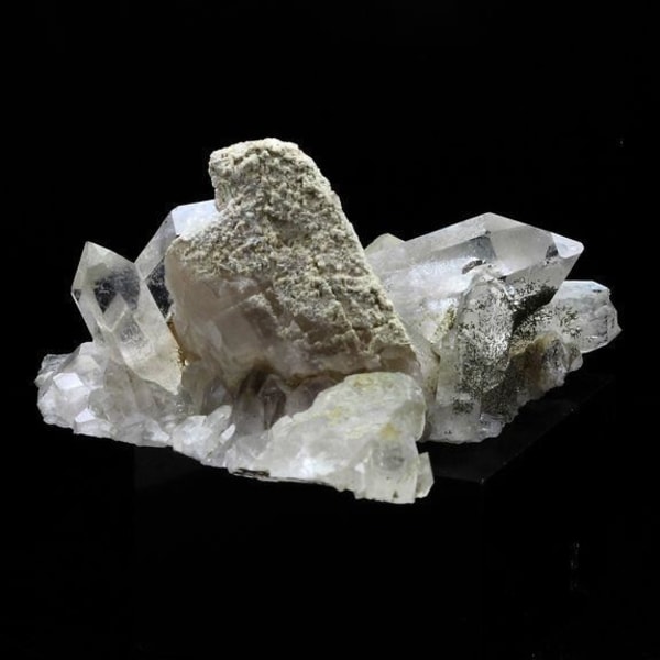 Stenar och mineraler. Kvarts + Kalcit. 148,0 ct. Plan du Lac, Oisans, Savoie, Frankrike.