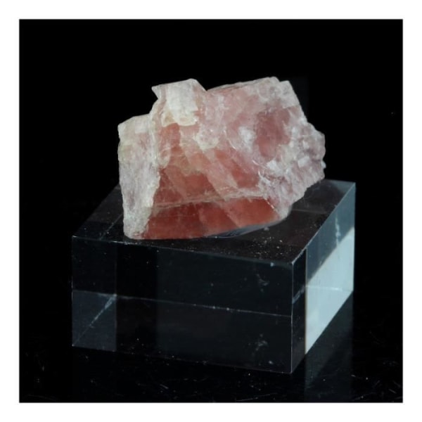 Stenar och mineraler. Rosa fluorit. 49,40 cent. Mont Blanc-massivet, Frankrike.