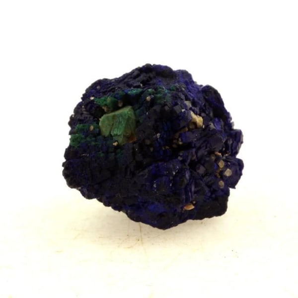 Stenar och mineraler. Chessylit (Azurite) + Cuprit. 66,0 ct. Chessy-les-Mines, Frankrike.