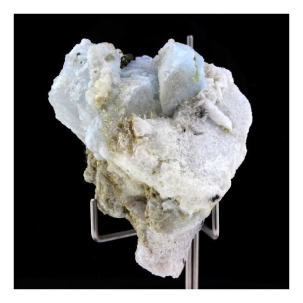 Stenar och mineraler. Alkali-beryl + turmalin. 451,5 cent. Deo Darrah, Badakhshan, Afghanistan.
