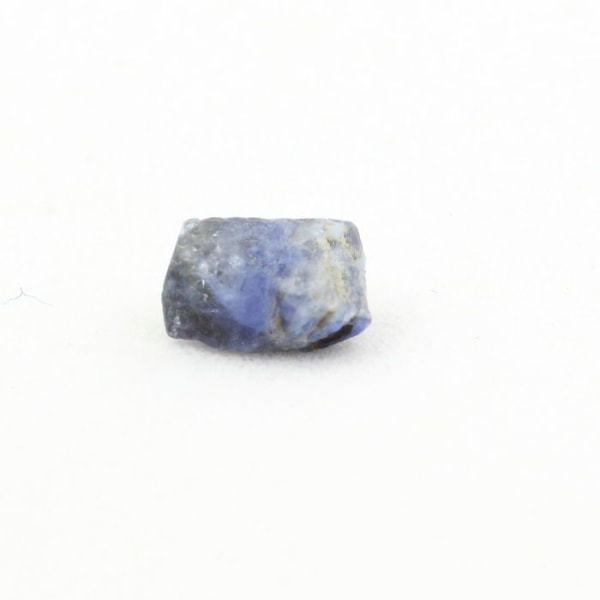 Stenar och mineraler. Benitoite. 0,570 ct. San Benito Co., Kalifornien, USA.