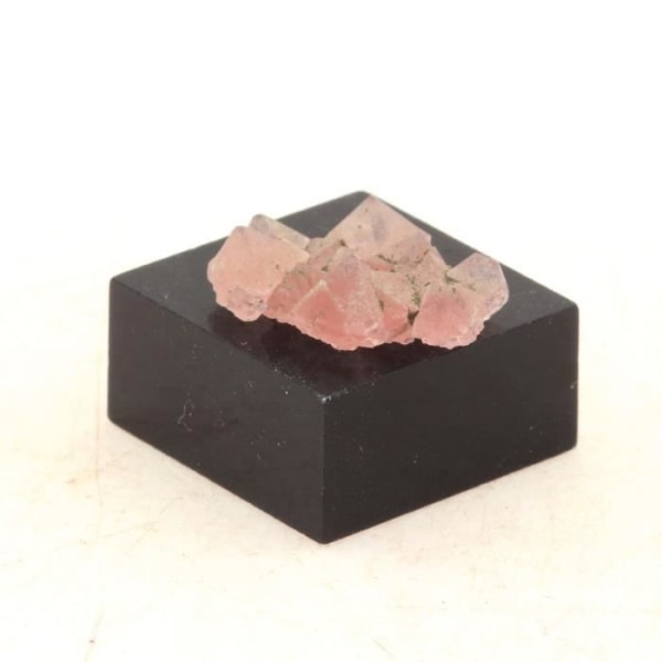 Stenar och mineraler. Rosa fluorit. 6,25 ct. Talèfre, Mont-Blanc-massivet, Frankrike.