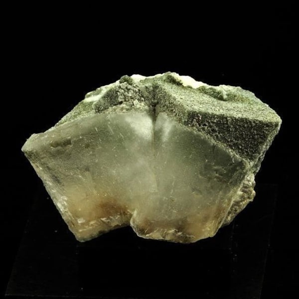 Stenar och mineraler. Tvillad Scepter Kalcit. 295,0 ct. Plan du Lac, Oisans, Savoie, Frankrike.