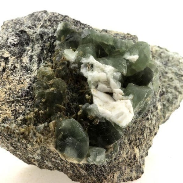 Sten og mineraler. Prehnite. 1095,0 øre. La Combe de la Selle, Bourg d'Oisans, Frankrig..