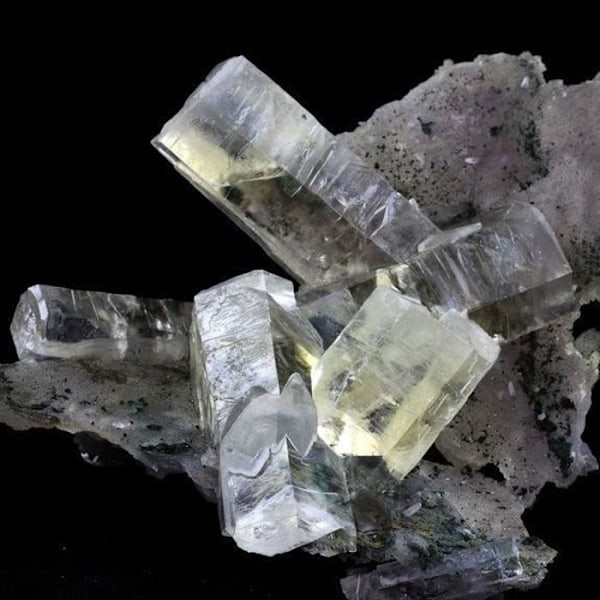 Sten og mineraler. Calcit, Ametyst blomst. 2746,0 ct. Rio Grande do Sul, Brasilien.