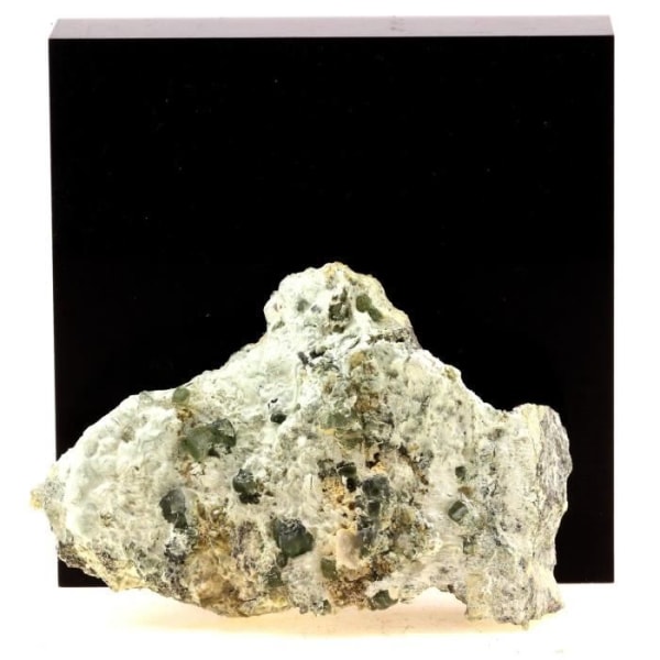 Sten og mineraler. Prehnite. 510,0 ct. La Combe de la Selle, Bourg d'Oisans, Frankrig.