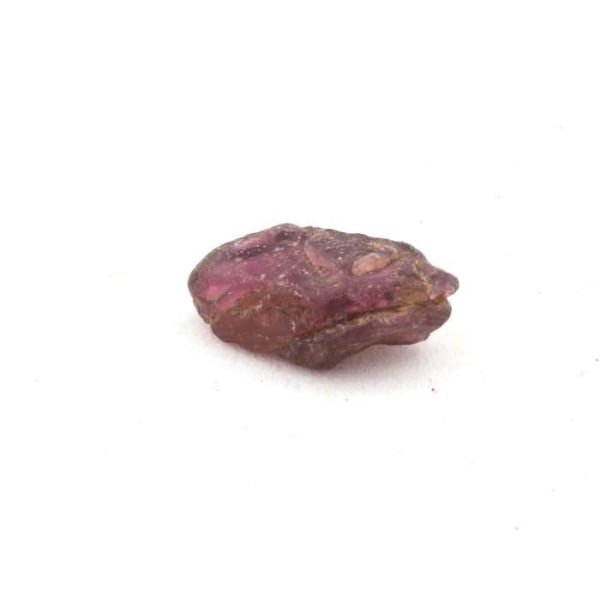 Stenar och mineraler. Rhodolit granat. 2,09 cent. Madagaskar.
