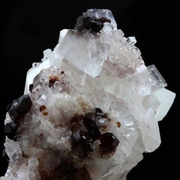 Sten og mineraler. Uvite, Magnesit. 1127,0 øre. Brumado, Bahia, Brasilien.