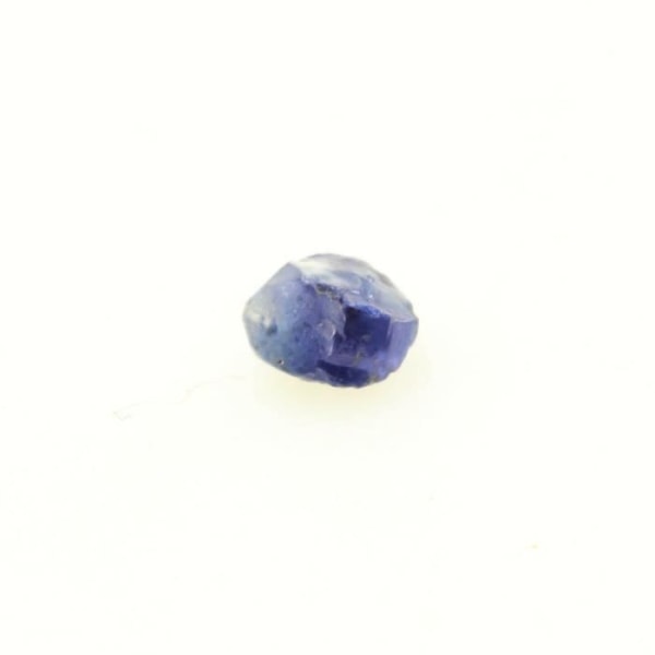 Stenar och mineraler. Benitoite. 0,176 ct. San Benito Co., Kalifornien, USA.