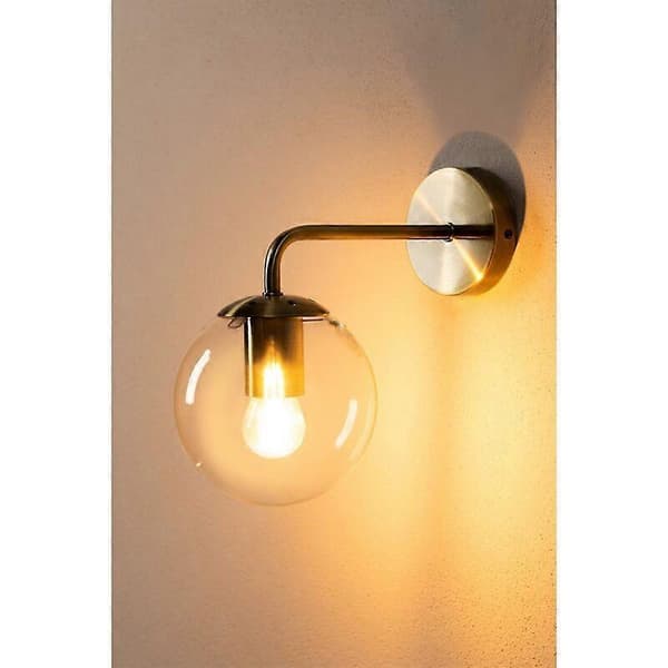 Veggmontert lampe i gullfarget metall