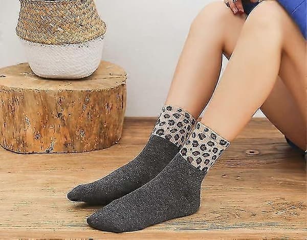 3 par leopardmønstrede crew-strømper Trendy dyremønstrede kjolestrømper Kompatibel med kvinder, dame