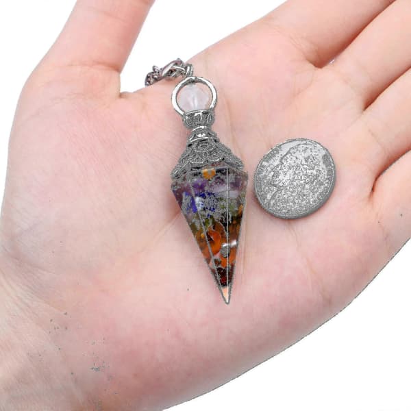Chakrakristallpendel Hexagonal Reiki Healing Kristallpunkter Ädelsten Dowsing Pendel Gold