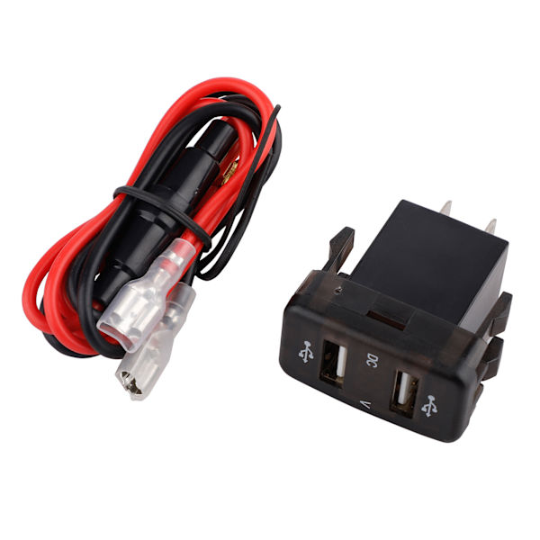 4,2A Biloplader Effektiv opladning Adapter med dobbelte USB-porte med 0,6 m linjeskift til Toyota-modeller Grøn