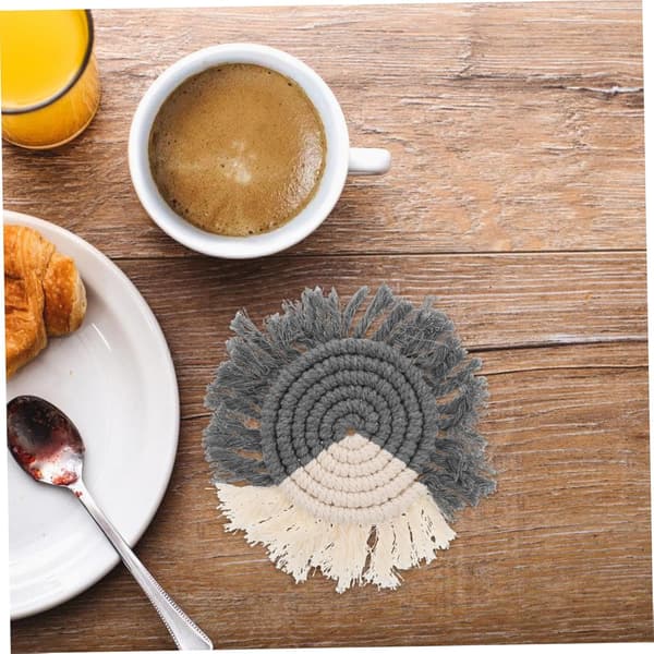 【BEMS】Handwoven Round Coasters Tassels Wooden Coasters Compatible with Drinks Kitchen Table Decor