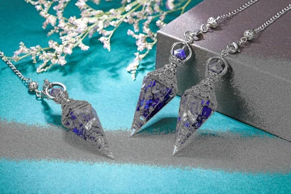 Chakrakristallpendel Hexagonal Reiki Healing Kristallpunkter Ädelsten Dowsing Pendel Chakra