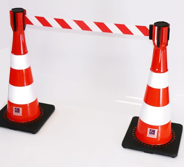 Båndrull/avvikler for trafikkjegle på byggeplass (5 meter - rød/hvit)