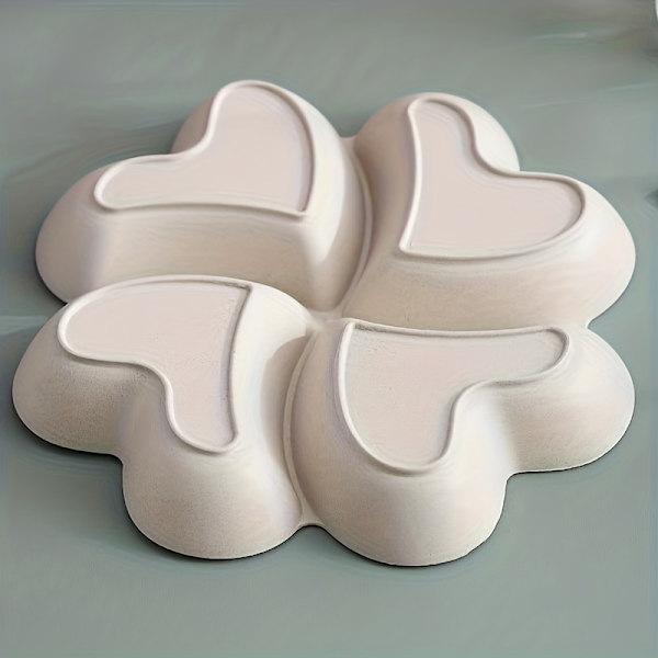 【BEMS】Heart-Shaped Fruit Platter with 4 Compartments, Reusable Plastic, Party Use Blue