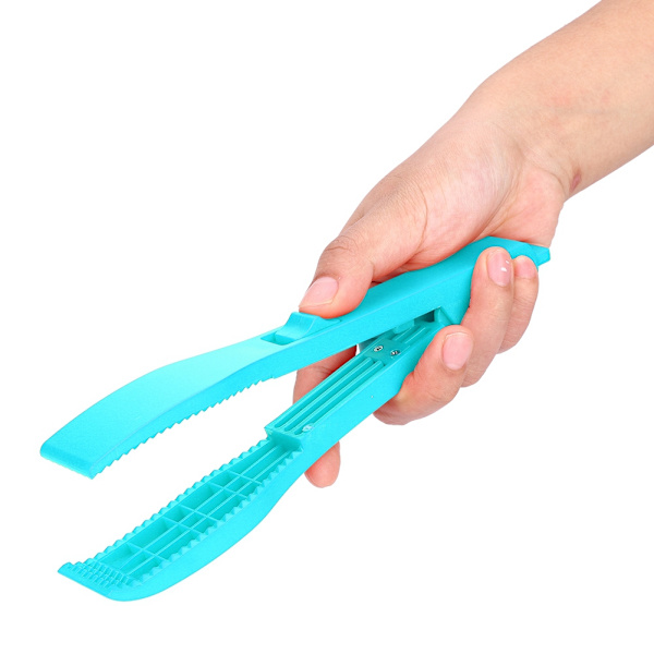 Fiskekontroller Fiskklämma Handåtdragning Klämma Gripare Plast Grabber Låsverktyg Blå