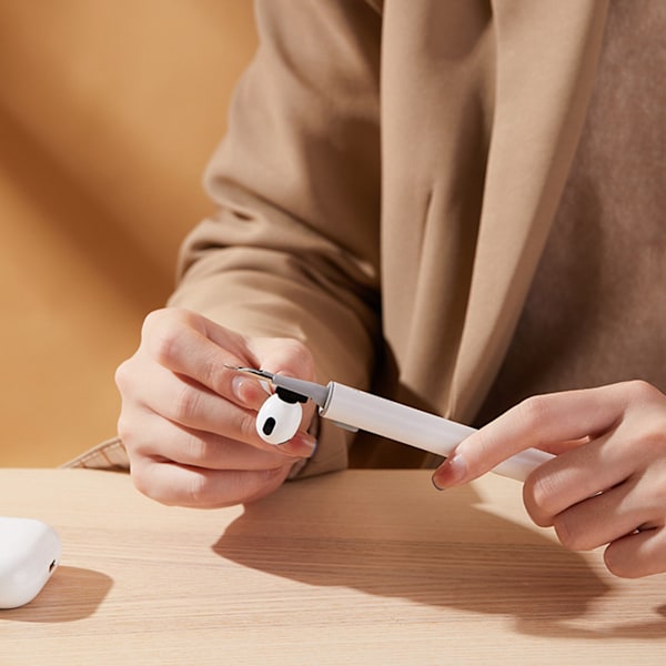 Bluetooth Hörlurar Rengöringspenna Multifunktionella Hörlursfodral Rengöringsverktyg för IOS Hörlurar 3 Vit