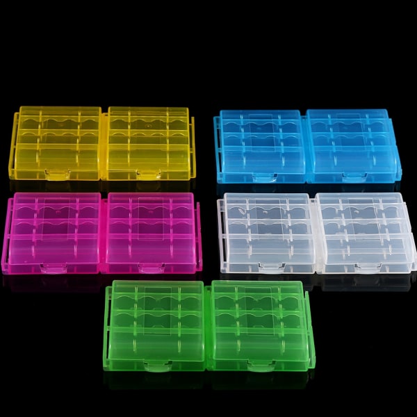 5 farger multifunksjonell gjennomsiktig, hard plastkoffertholder Oppbevaringsboks for AA AAA-batteri++