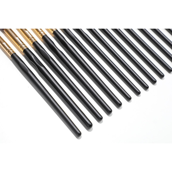 【BEMS】24 professionelle og eksklusive makeupbørster i etui Sort / Guld 150