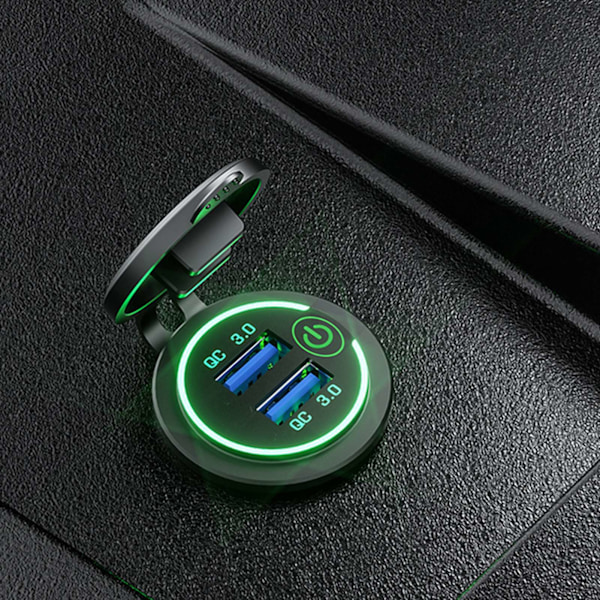Billadapter USB Multi Port QC3.0 Hurtigopladning Cigartænder Adapter til RV Skibe Motorcykler Grønt Lys