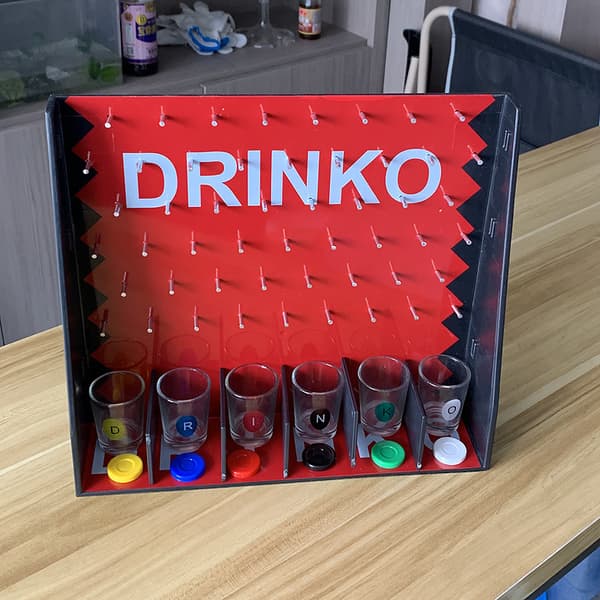 Drop Piece Drikkespil Rack til Barfest Bordspil Festspil