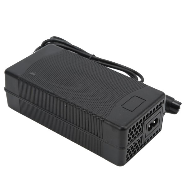 10 tommers scooterlader med 3 hull for KUGOO M4 M4PRO 54.6V 2A Aviation Head Charger 100‑240VEU Plugg