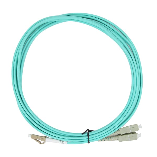Optisk kabel multimod dubbelkärnig LC/UPC SC/UPC optisk fiber för dataöverföring.