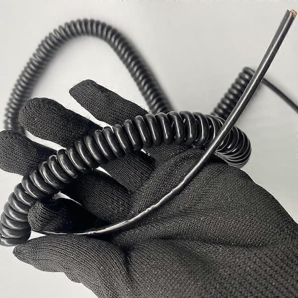 Spiralkabel med 8 ledare (förlängs 2,5 meter) 8 kärnor 0,2 mm2