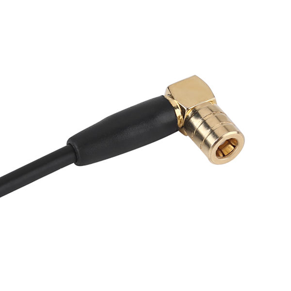DAB / DAB+ Digital Bilradio Aktiv Antenn Aerial SMB Höger Vinkel Glasfäste