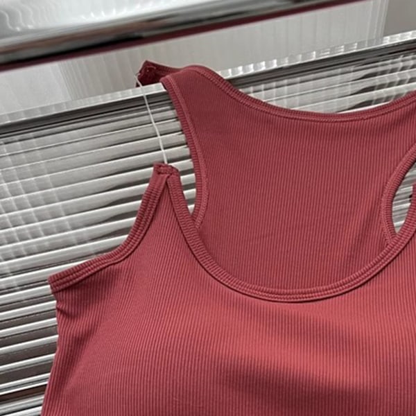 Dam Tanktop Enfärgad Mode Multifunktionell Vadderad Kort Topp för Sommar Brunröd Fri Storlek