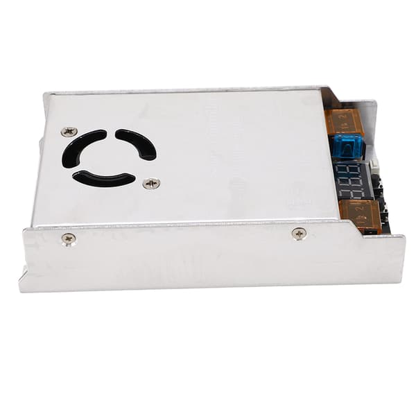 Solar Boost Controller MPPT 98% Konverteringsrate 1 Knap Nulstil Solar Controller til Elbil 12V-50V