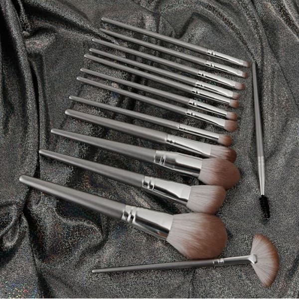 TECHNIQUE PRO KOMPLET MAKEUPBØRSTESÆT - 14 MAKEUPBØRSTER