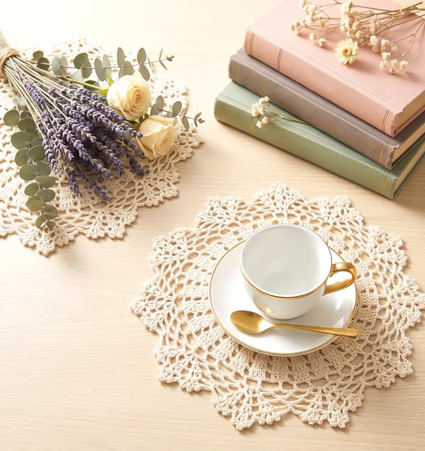2 st virkade dukar, runda virkade dukar för bord (30 cm)