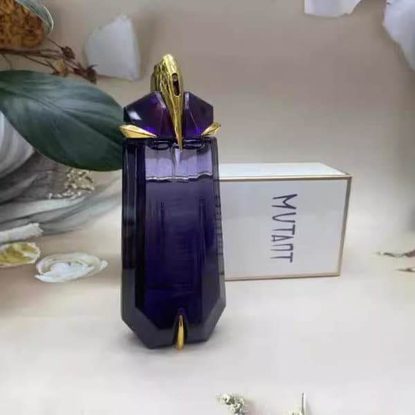 av 3 oz EDP parfym för kvinnor Ny i kartong