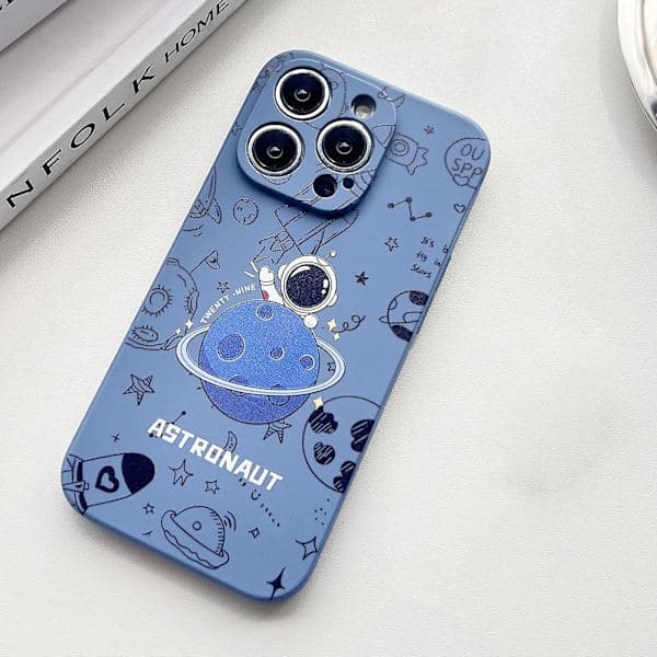 Flydende silikonecover til iPhone 14 Plus