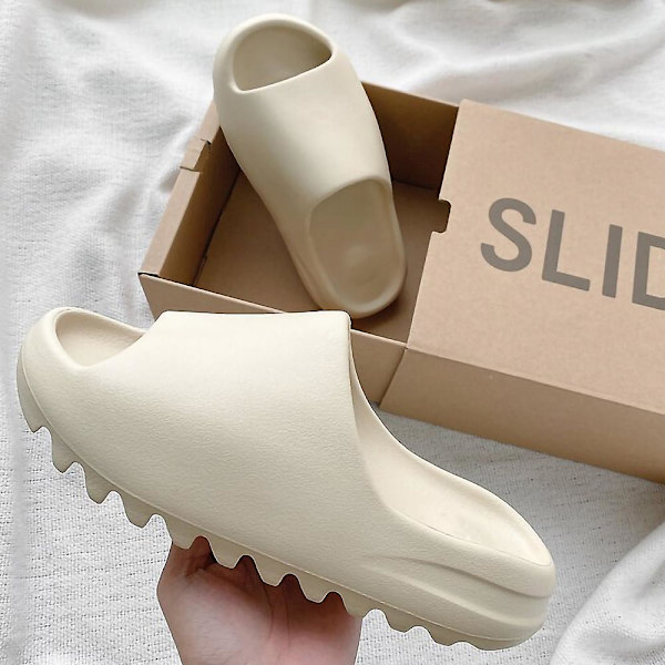 Sommar Yzy Slides Andas Cool Beach Sandaler Flip Flops Fish Mouth Tofflor Lättvikts Ben Vit Plus storlek 35-4 Dark Khaki 37