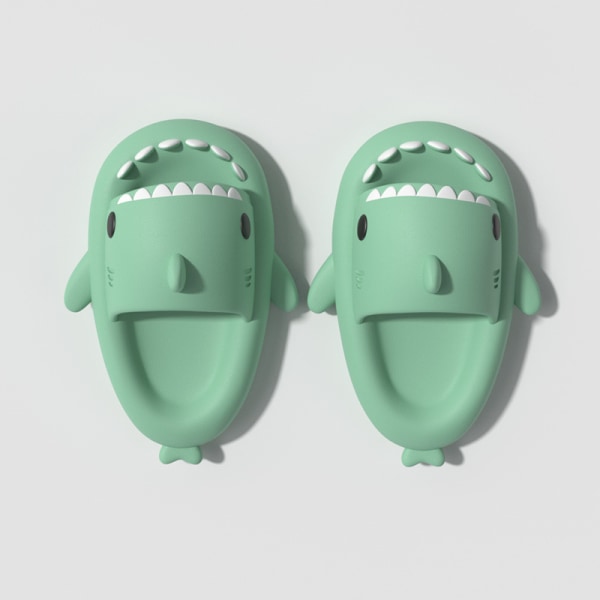 Shark Slippers Summer Couple Tjock sula inomhus Anti-halksandaler light green 36/37