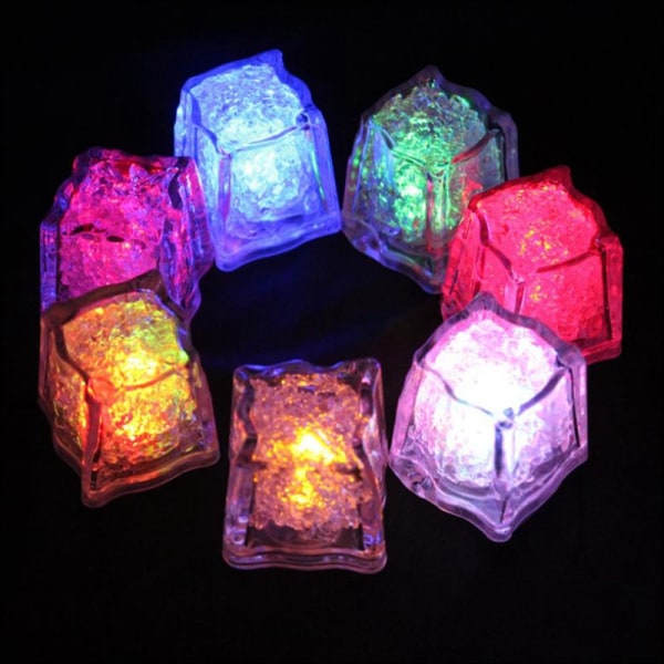 12 stk LED isterninger Glødende Festbold Flash Lys Lysende Neo