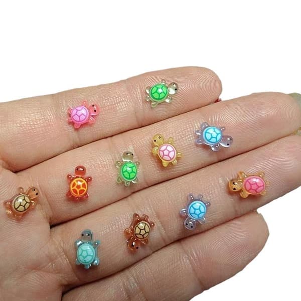 100 stk. selvlysende skildpaddefigurer i harpiks /e miniaturer Fo Multicolor